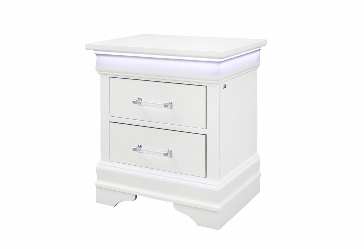 CHARLIE-WHITE-NS-WB-ANGLE-1
