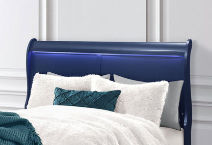 Charlie-Blue-Queen-HB-Close-Up-1