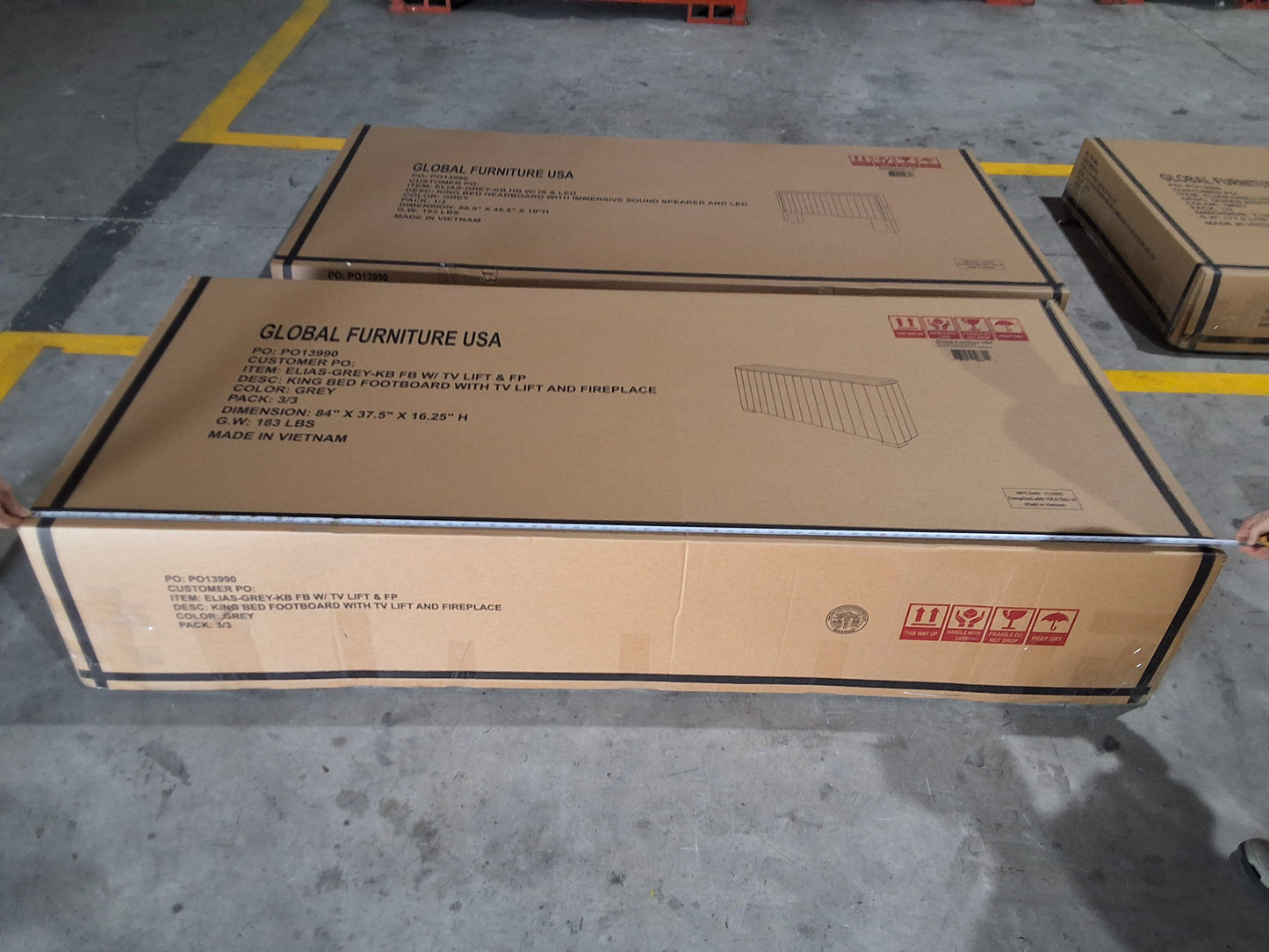 ELIAS-GREY-KB-FB W TV LIFT & FP (2)