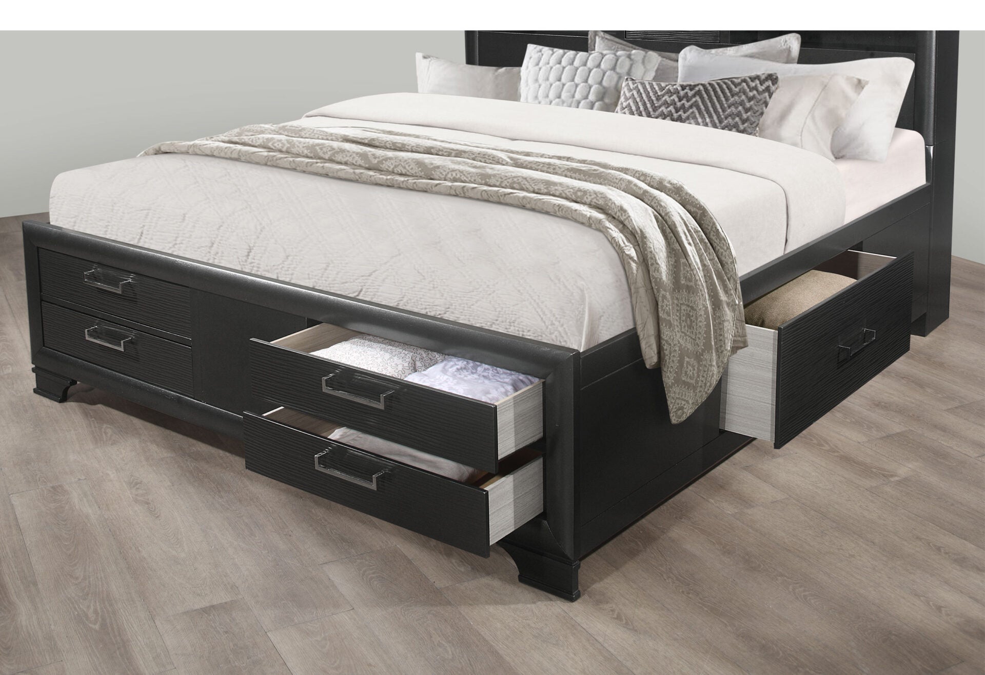 JORDYN-GRY-STORAGE-DETAILS-3