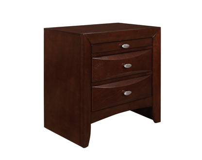 LINDA-MERLOT-NS-ANGLE-WB