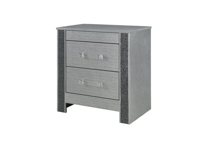 Logan-Silver-NS-ANGLE