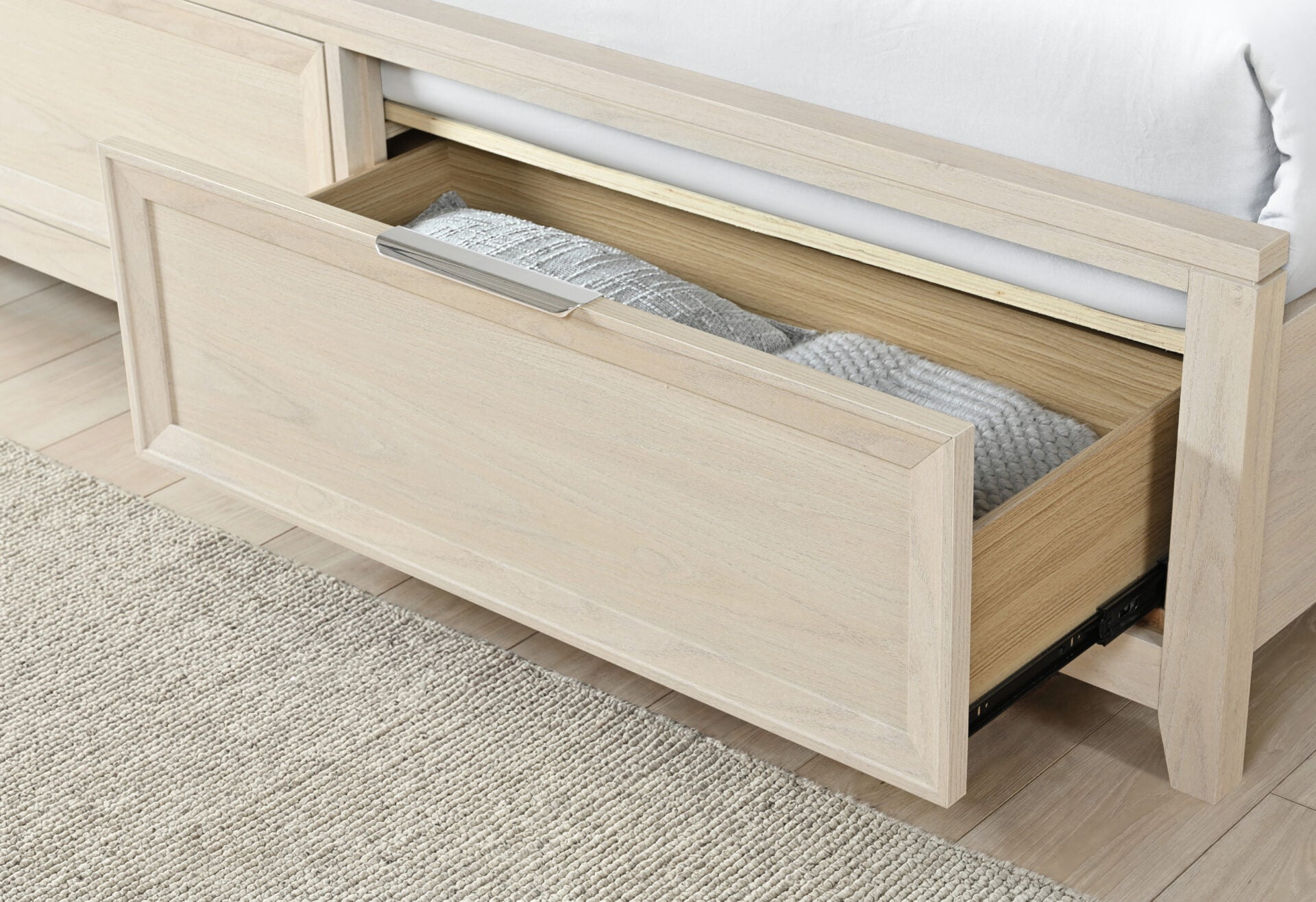 MARIAH-BEIGE-FB-STORAGE-DETAIL-RSC-2