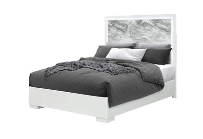 NAOMI-SILVER-MARBLE-QB-2