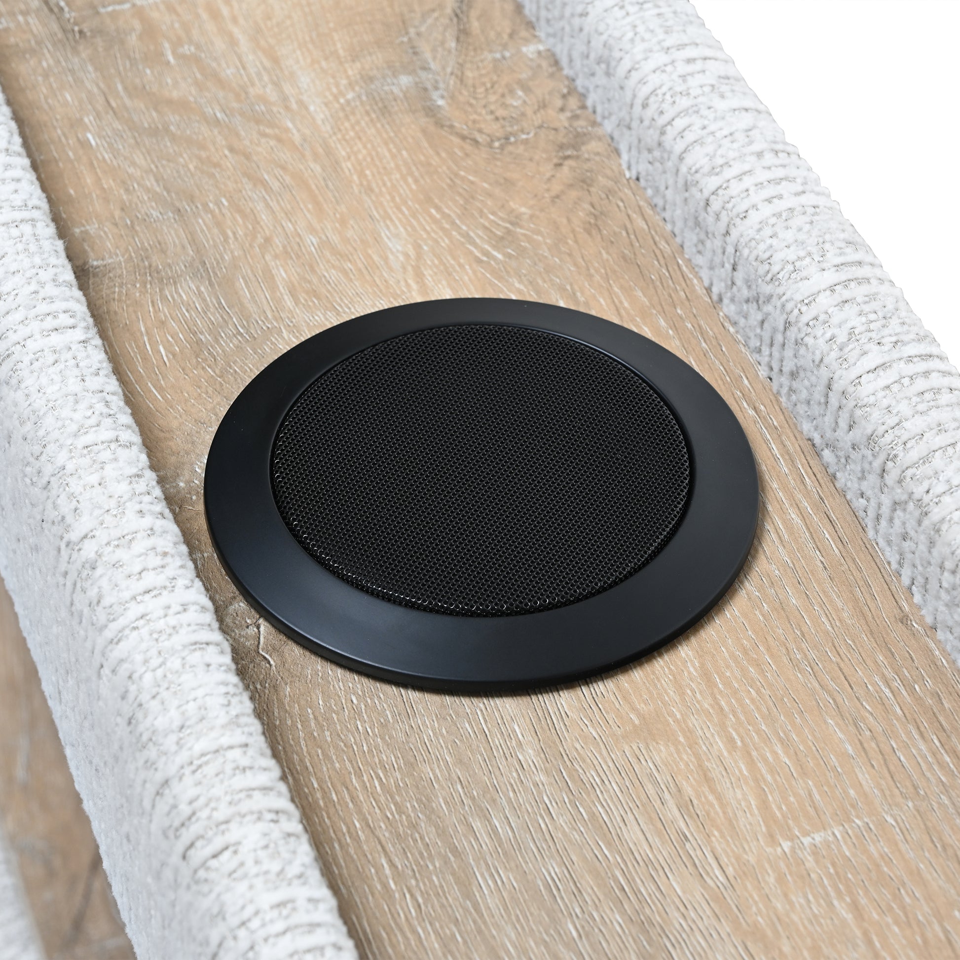 SADIE-KB-BEIGE-BED DETAILS 4
