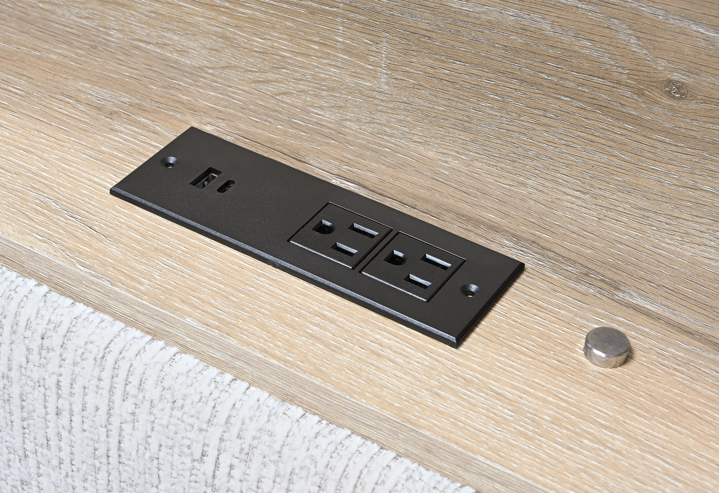 SADIE-KB-BEIGE-BED DETAILS 5 (2)