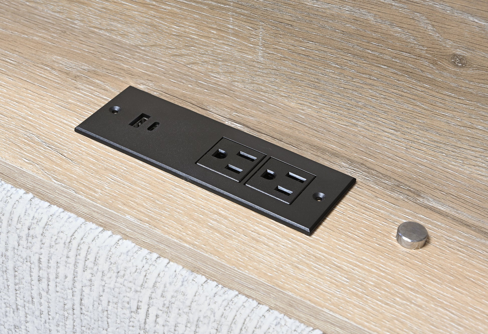 SADIE-KB-BEIGE-BED DETAILS 5 (2)