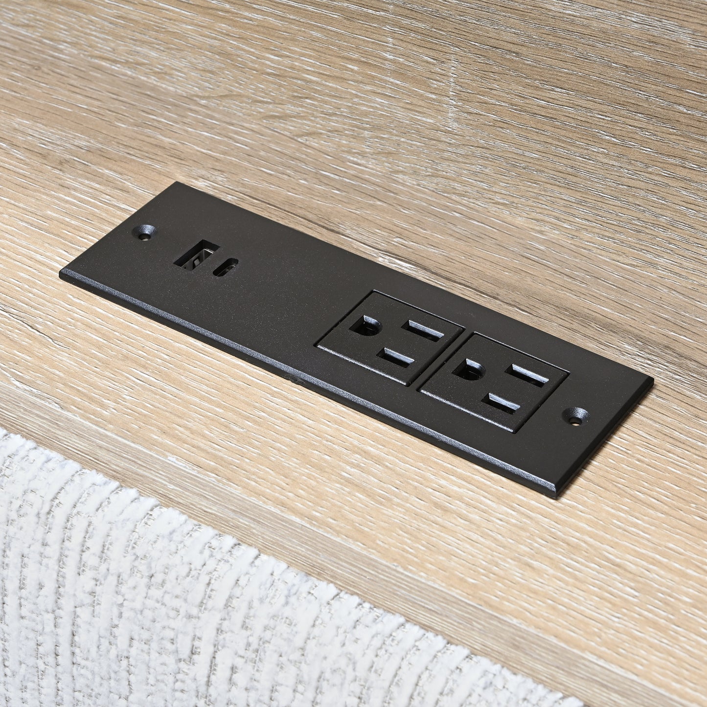 SADIE-KB-BEIGE-BED DETAILS 5