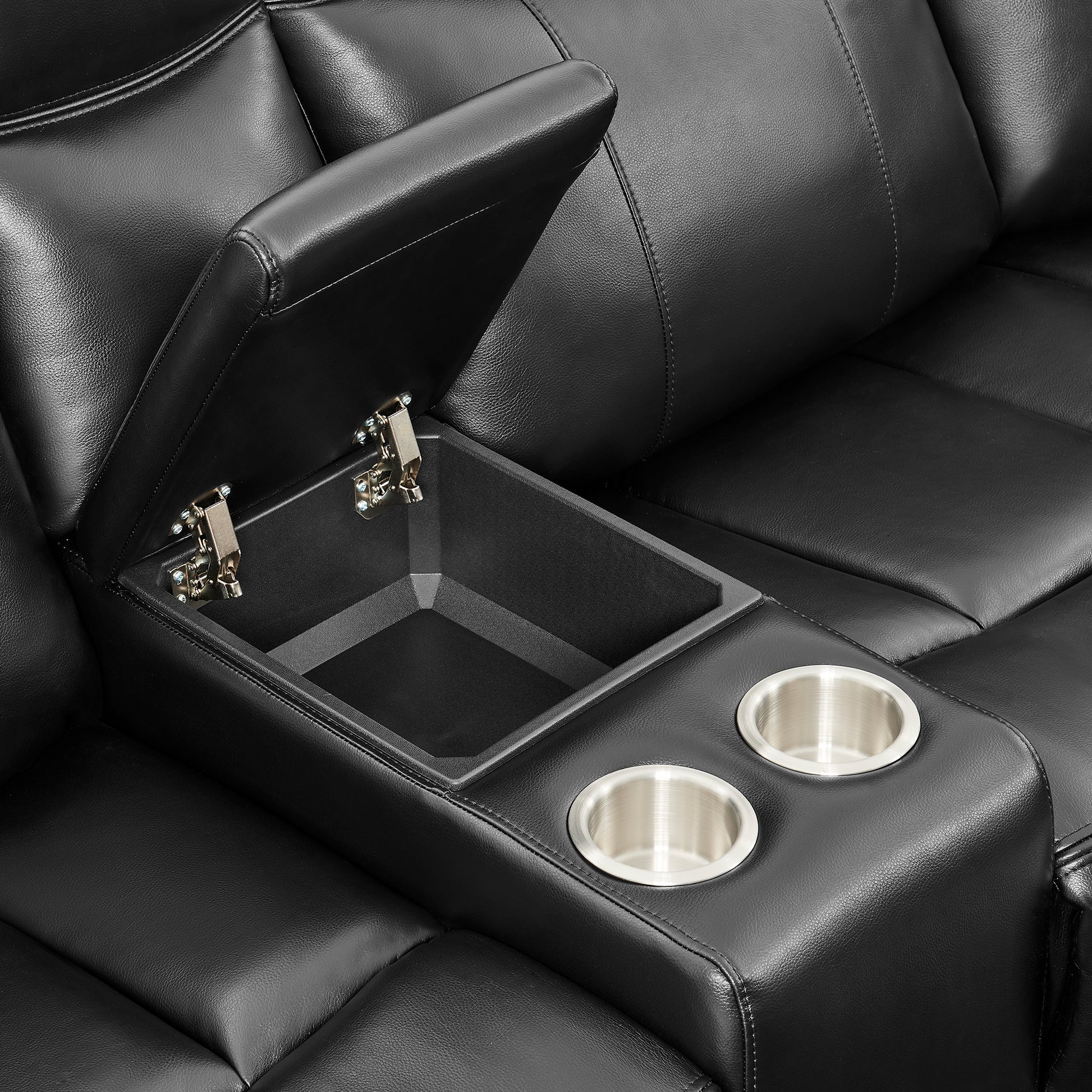 UM02-AGNES BLACK-SECTIONAL-DETAIL 2