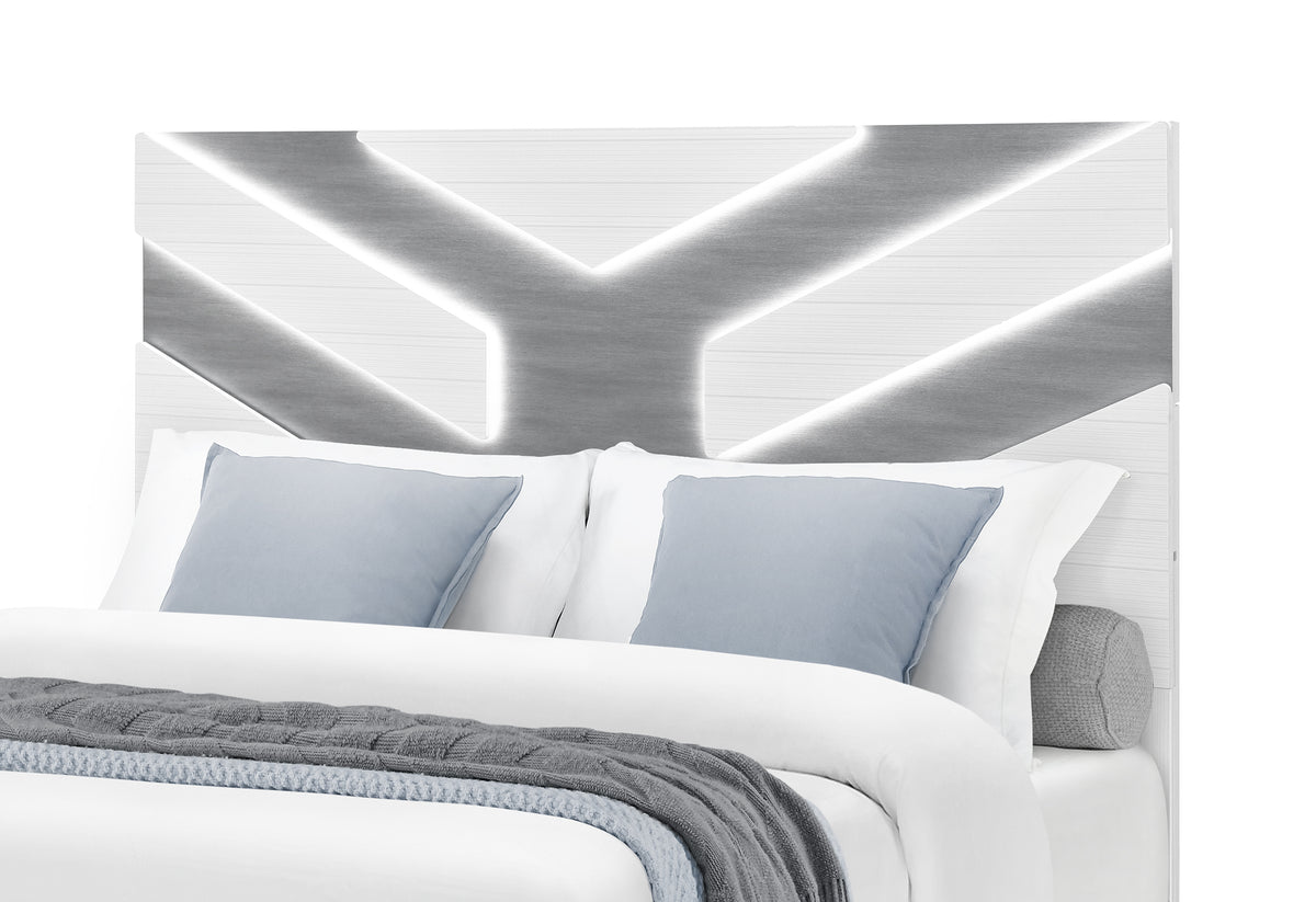 Global Furniture USA Optimus White/Grey Queen Bed, Dresser, Mirror & Nightstand