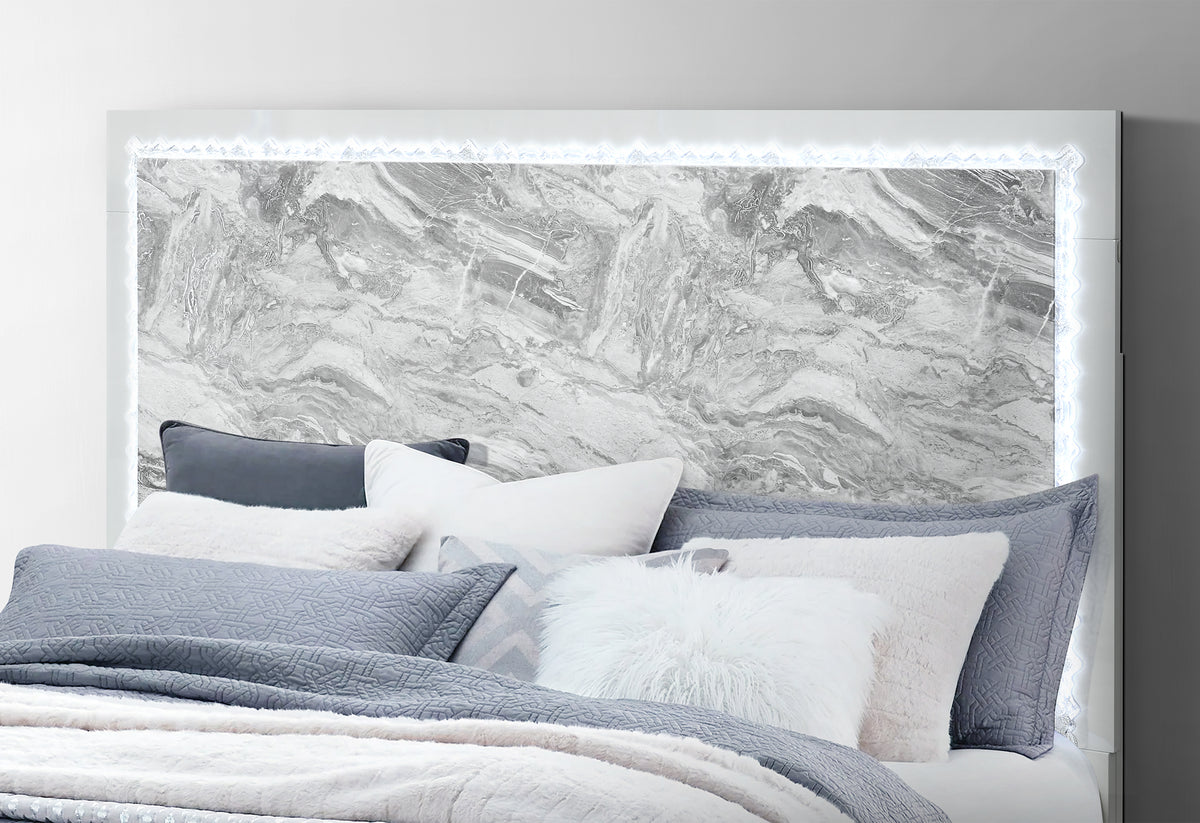 Global Furniture USA Naomi Silver Marble Full Bed, Dresser, Mirror & Nightstand