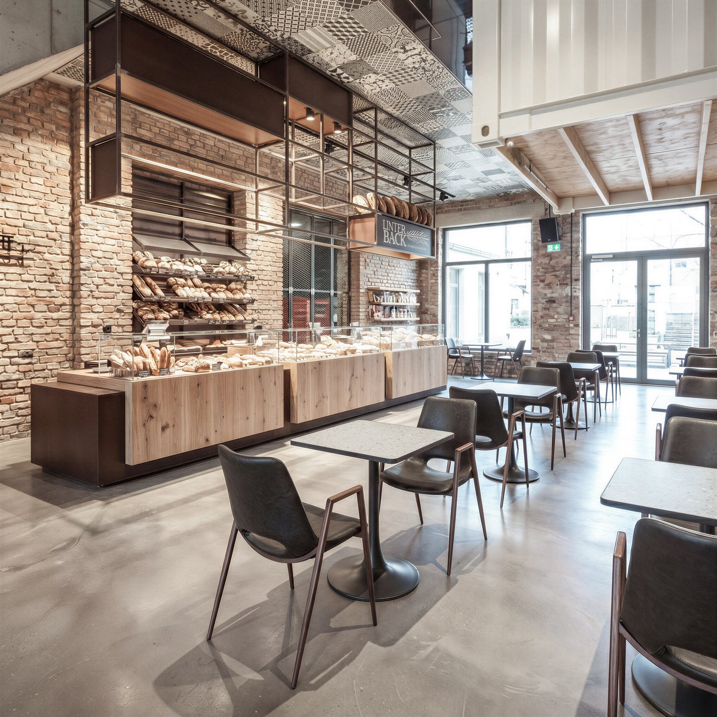 101694_110409_lifestyle-1
